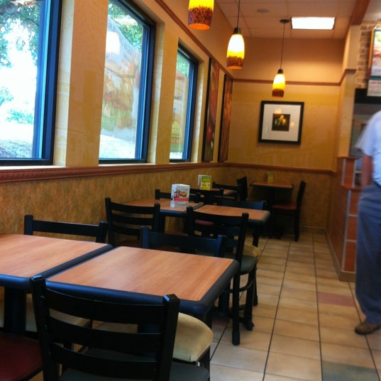 Subway 2 tips from 24 visitors