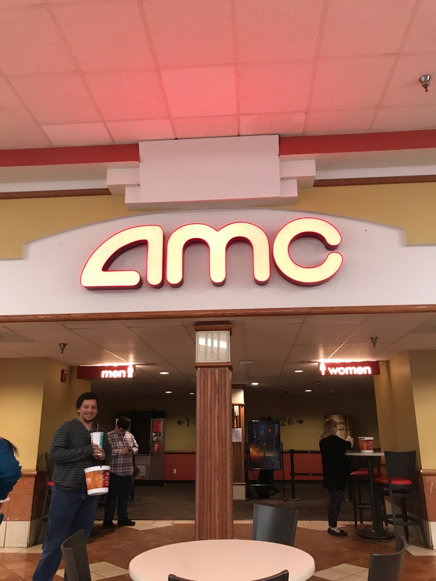 AMC Hanes 12 Winston Salem NC AMC Hanes 12 Winston Salem NC