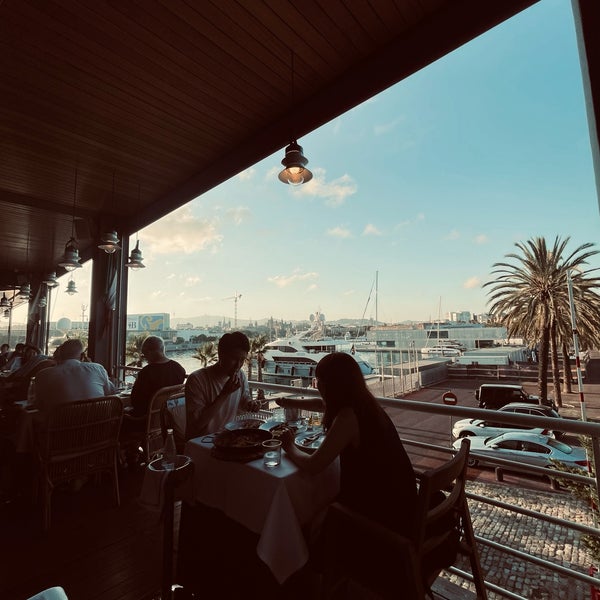 Photo taken at Restaurante Barceloneta by Az 🎈 on 8/26/2023