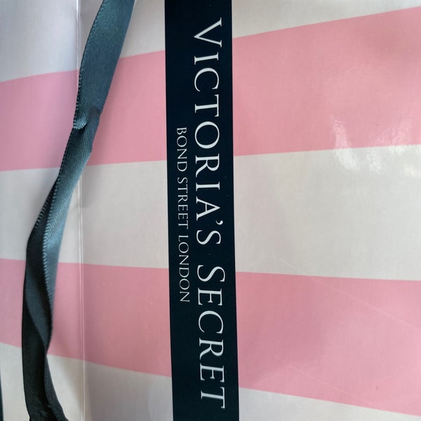 Victoria's Secret PINK Winter Garden Village at Fowler Groves 2