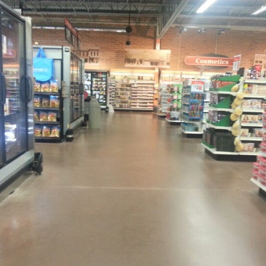 walmart neighborhood market 91st and metcalf