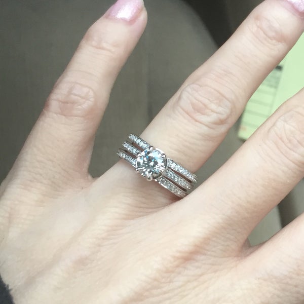 Jared Galleria of Jewelry 4 tips from 247 visitors