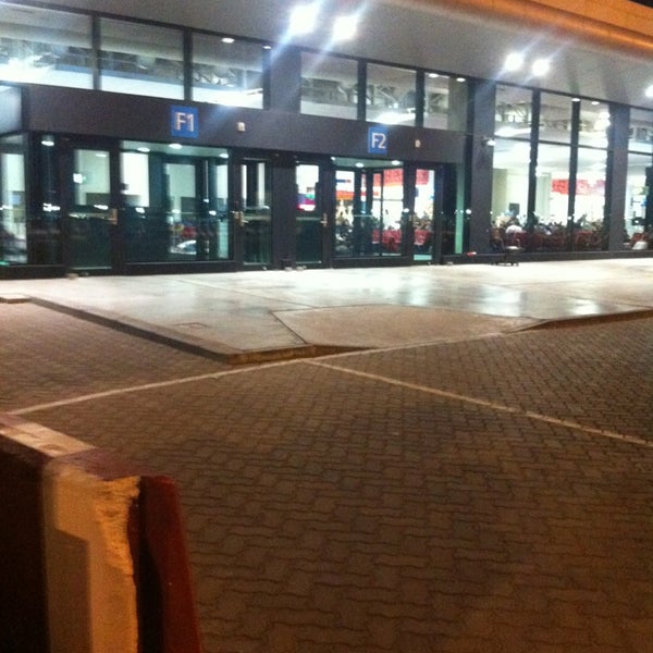 Transfer Desk T2 Dubai International Airport مطار دبي الدولي 43