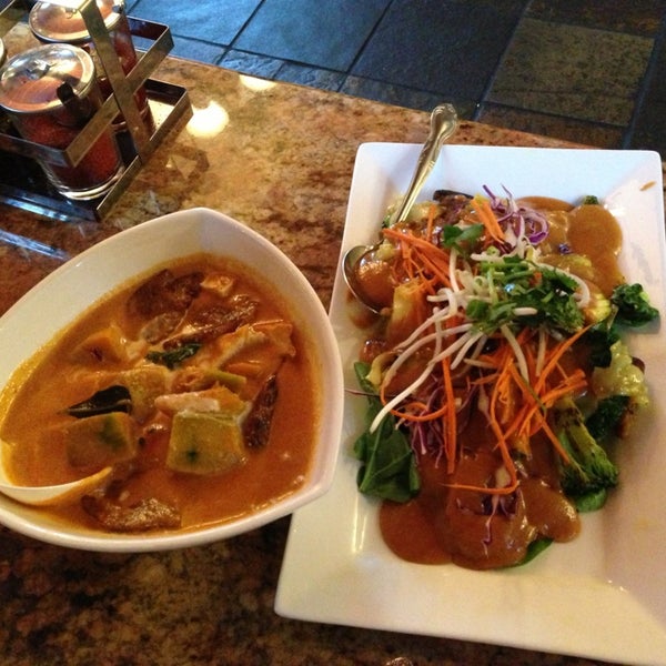 Try the pumpkin curry and the veggie meat with peanut sauce. Fresh rolls are delicious too.