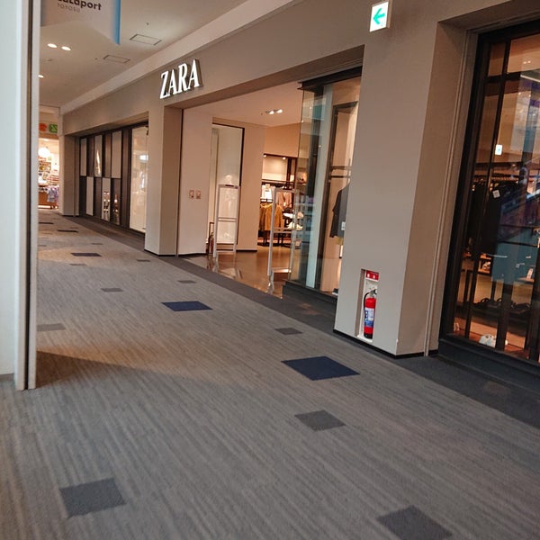 Zara Clothing Store In 豊洲 Zara Clothing Store In 豊洲