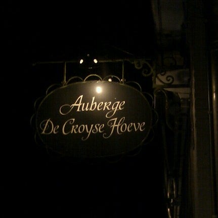 Photo taken at Auberge de Croyse Hoeve Restaurant by Kitty on 11/5/2012