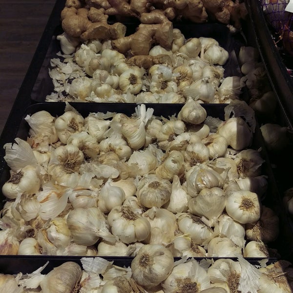 Safeway Collingwood Grocery Store in Vancouver