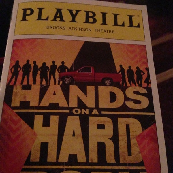 Das Foto wurde bei &quot;HANDS ON A HARDBODY&quot; on Broadway von David M. am 3/30/2013 aufgenommen