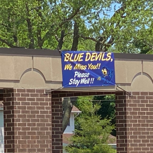 Warren Township High School Gurnee, IL