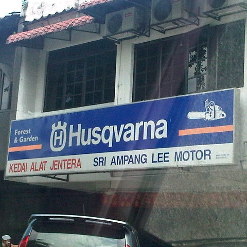 Sri Ampang Lee Motor Hardware Store