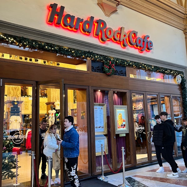 12/28/2022 tarihinde Baby S.ziyaretçi tarafından Hard Rock Cafe Florence'de çekilen fotoğraf