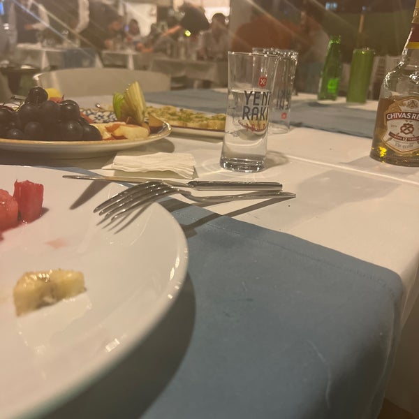 Foto tomada en Bayazhan Restaurant  por 🔱 Hüseyin Artunç . el 7/27/2023