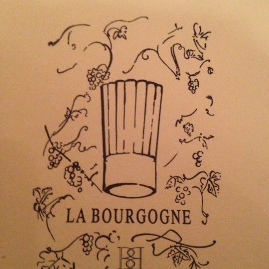 รูปภาพถ่ายที่ La Bourgogne โดย Francisco J. D. เมื่อ 11/29/2012