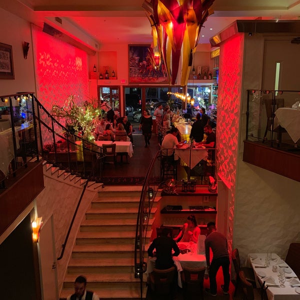 รูปภาพถ่ายที่ Greystone Steakhouse โดย emiria เมื่อ 6/14/2019