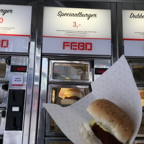 Photo taken at FEBO by QUENTIN V. on 6/12/2017
