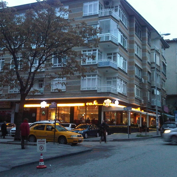 Aslı Börek Ankara'da Kafe