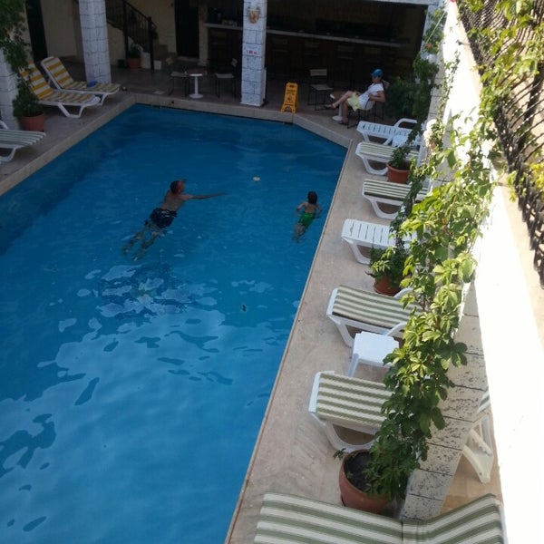 Foto diambil di Han Dalyan Hotel oleh Vesile Ç. pada 7/17/2014