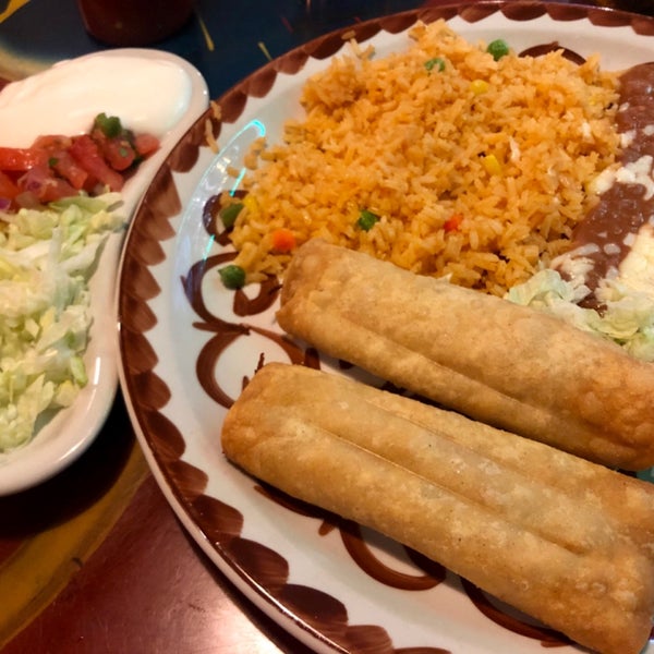 2/20/2019にChadがLa Mesa Mexican Restaurantで撮った写真