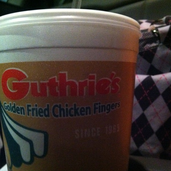 Photo prise au Guthrie&#39;s Original Chicken Fingers par Amber A. le1/16/2013