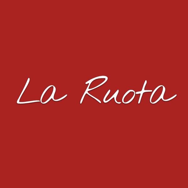 รูปภาพถ่ายที่ La Ruota โดย Libo B. เมื่อ 2/24/2017