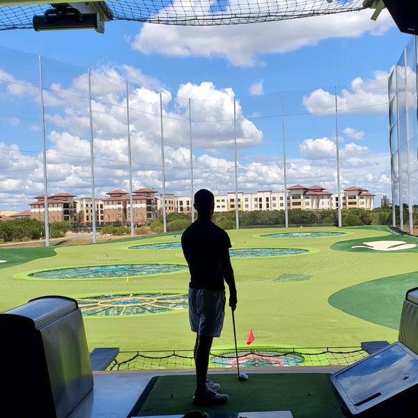Photo taken at Topgolf by Ruby P. on 7/26/2020