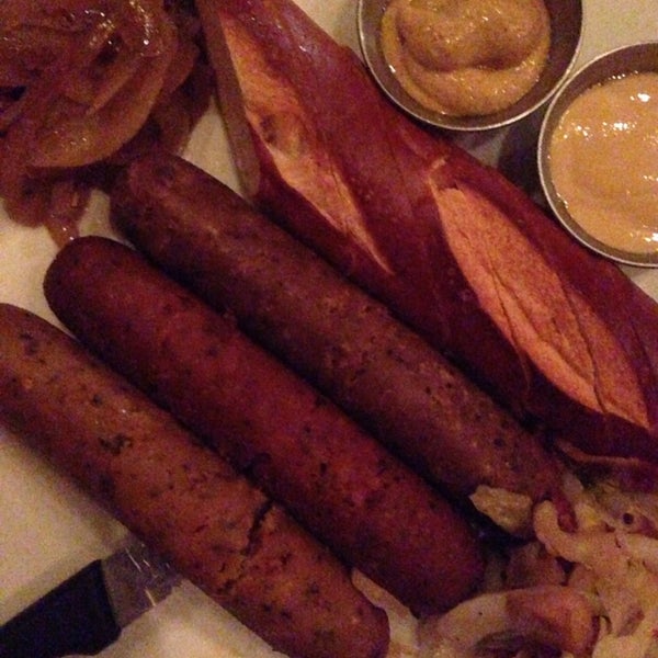 Vegans- you can join in on the sausage platter fun! Three options: Italian, chipotle and apple sage served with mustard, curry ketchup, pretzel bread & choice of sides (caramelized onions, red pepper)