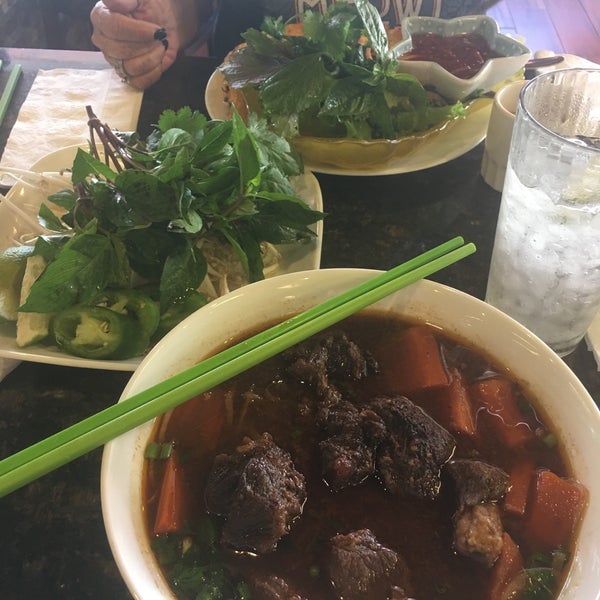 Photo taken at Ánh Hồng Restaurant by Gina L. on 10/15/2018