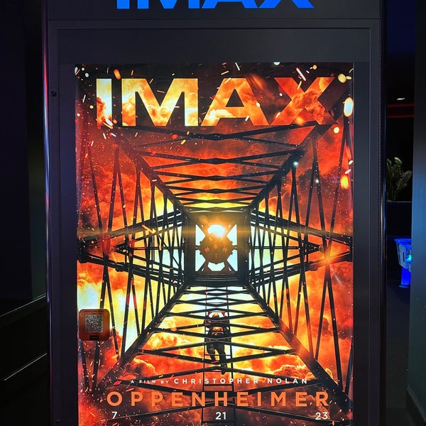 Photos à Regal Kendall Village IMAX & RPX 8595 S.W. 124 Avenue