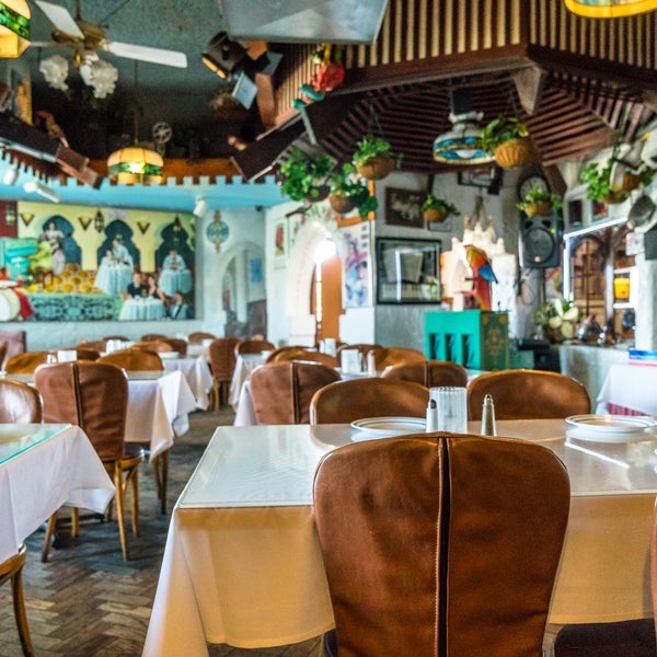 Foto tirada no(a) Casablanca Restaurant por Casablanca Restaurant em 6/13/2017