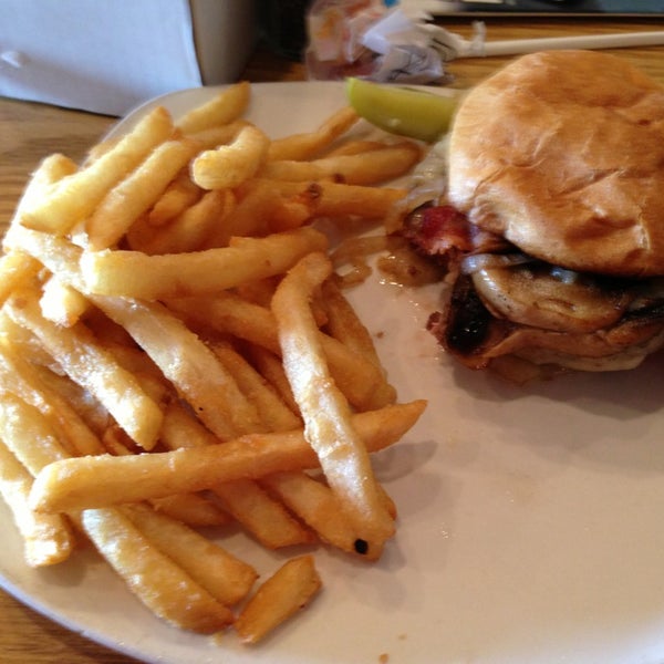 Caddyshack Express 7620 German Hill Rd