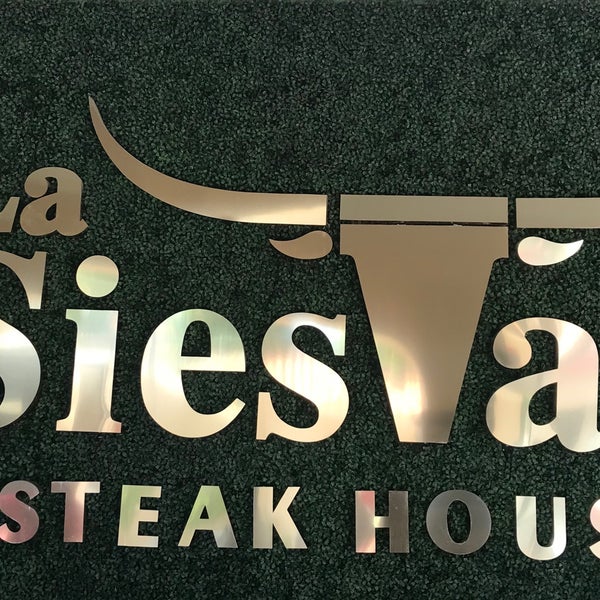 4/16/2018 tarihinde Jesus P.ziyaretçi tarafından La Siesta Restaurant Bar'de çekilen fotoğraf