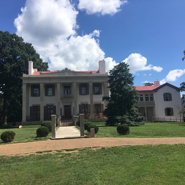 9/3/2018 tarihinde Rachel R.ziyaretçi tarafından Belle Meade Plantation'de çekilen fotoğraf