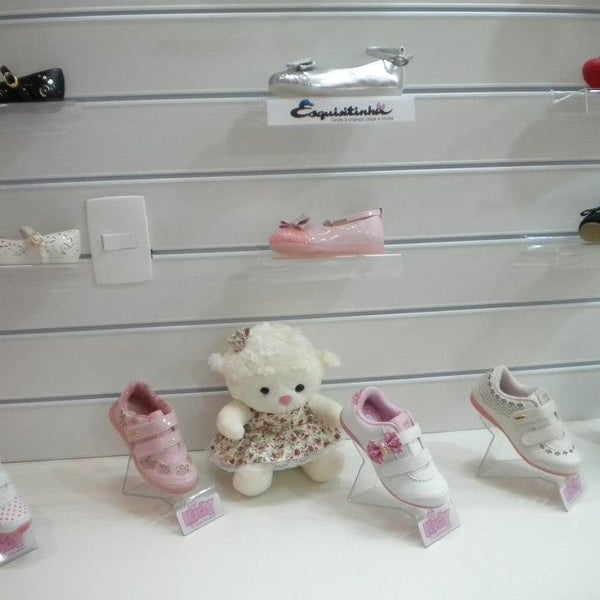 Bazar La Boutique | Calçados infantis com até 80% off? Só na Esquisitinha  no BLB! - Bazar La Boutique