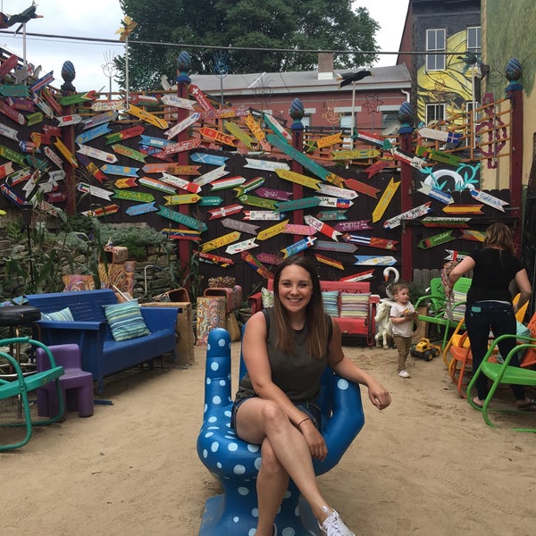 Latino Chick