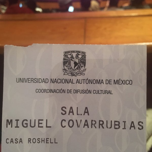 Foto diambil di Sala Miguel Covarrubias, Danza UNAM oleh Naye G. pada 2/25/2017