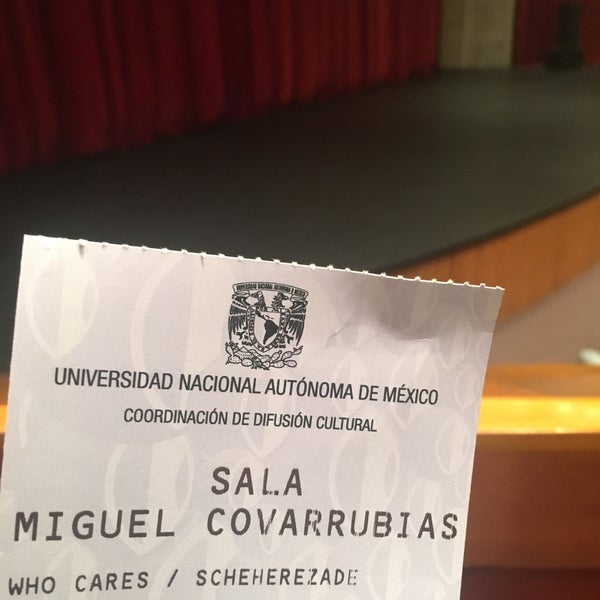 11/21/2016にNaye G.がTeatro Juan Ruiz de Alarcón, Teatro UNAMで撮った写真