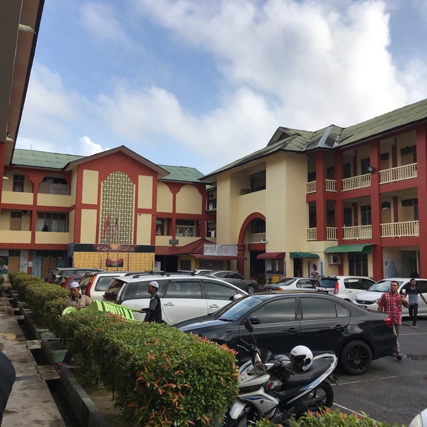 Photos At Maahad Pengajian Islam Mpi High School
