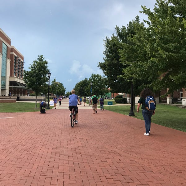 Foto scattata a Middle Tennessee State University da FATIMA il 8/30/2018