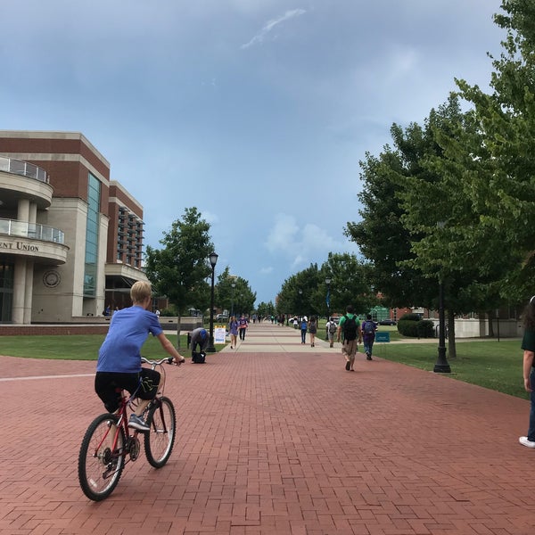 Foto scattata a Middle Tennessee State University da FATIMA il 8/30/2018