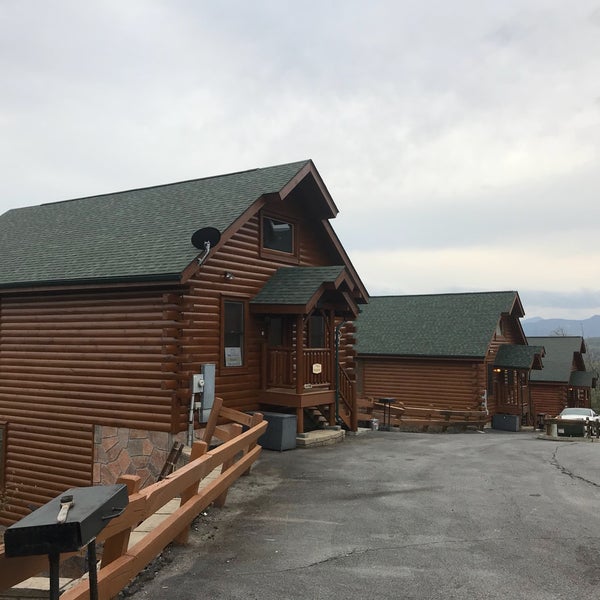 Photos At Legacy Mountain Resort Living High Cabin Resort In