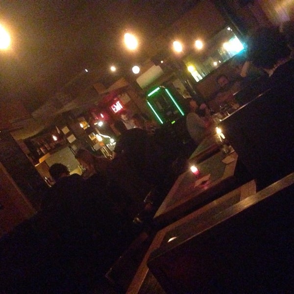 11/11/2014にBrian F.がQuarter Barで撮った写真