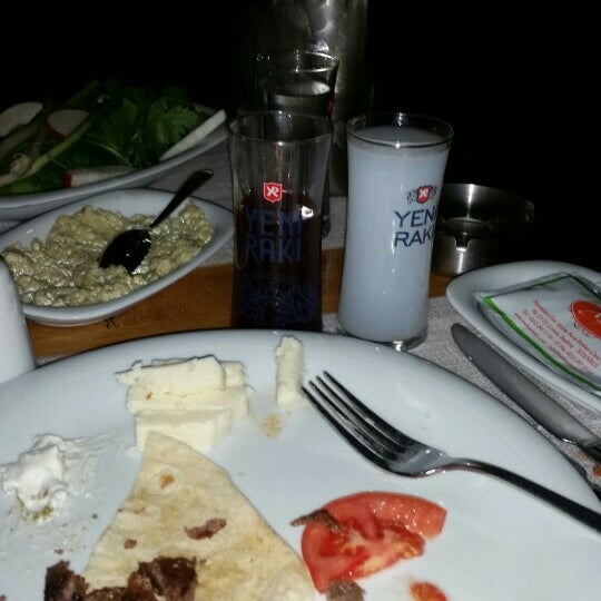 Photo taken at Mehmet Sait Restaurant by YENİKÖYLÜ MATADOR on 2/29/2016