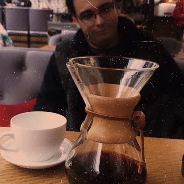 12/30/2019에 Ceren I.님이 Traveler&#39;s Coffee Odessa에서 찍은 사진
