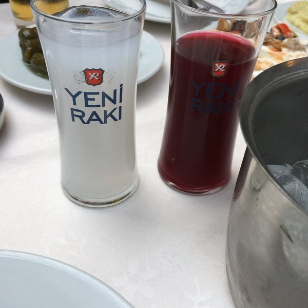 Foto diambil di Seviç Restoran oleh Gunnil M. pada 6/14/2015