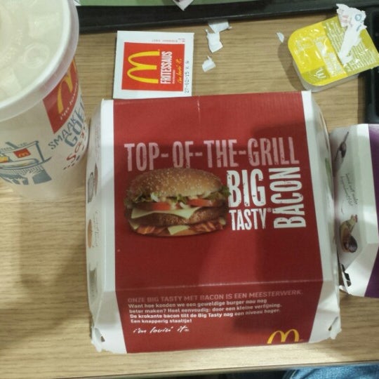 Photo taken at McDonald&#39;s by Dion d. on 1/14/2015