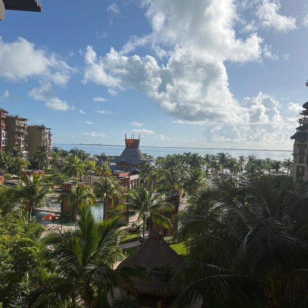 รูปภาพถ่ายที่ Villa del Palmar Cancun Beach Resort &amp; Spa โดย Dave H. เมื่อ 10/17/2022