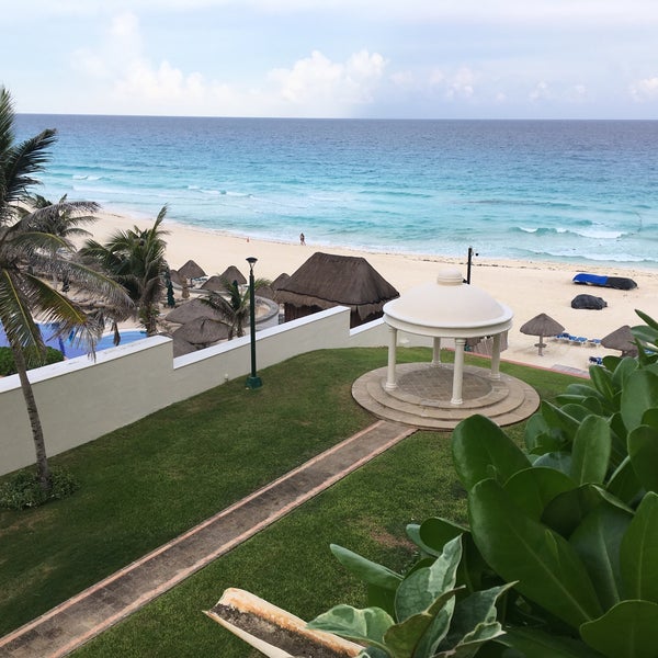 Foto diambil di CasaMagna Marriott Cancun Resort oleh Israel R. pada 11/4/2019
