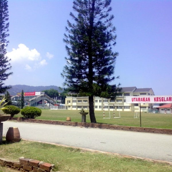 Photos at SMK Sultan Abu Bakar - College Academic Building