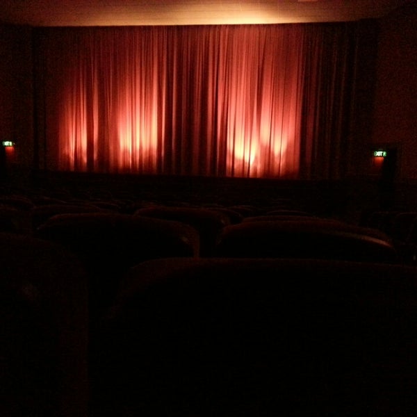 Эмпайр синема волгоград. Эмпайр синема волгоград. Empire cinema волгоград. Ростикс на красносельской. Empire cinema волгоград.