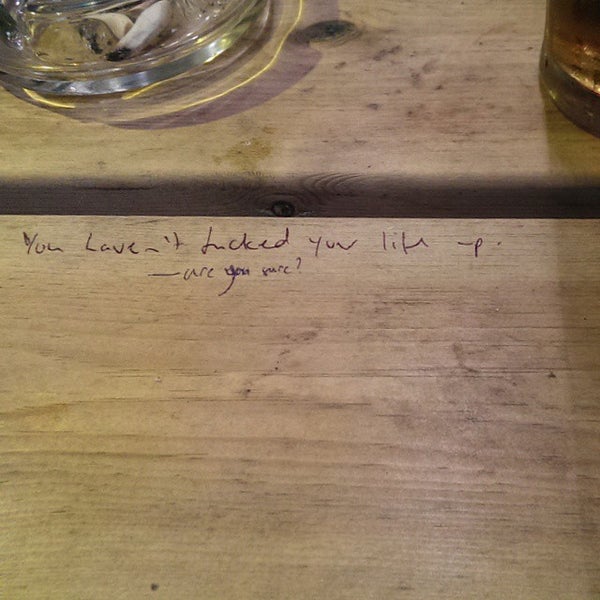 Foto diambil di The North London Tavern oleh Cheryl J. pada 10/30/2014